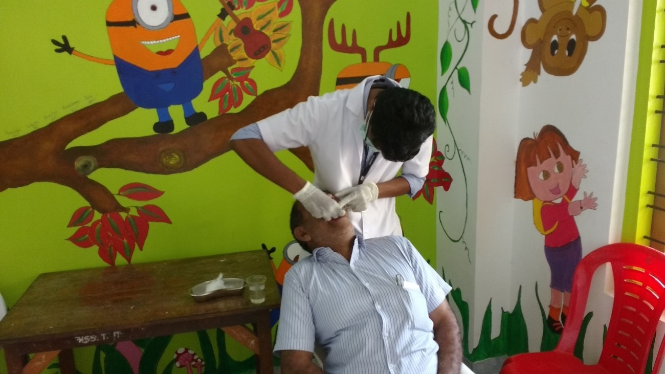 DENTAL TREATMENT CAMP AT VANNAPURAM PUBLIC SCHOOL